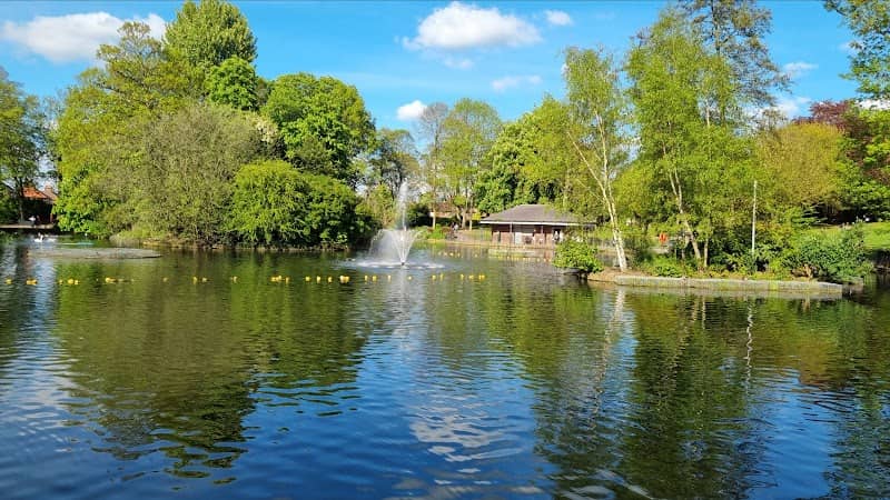 Arnot Hill Park - Image 2