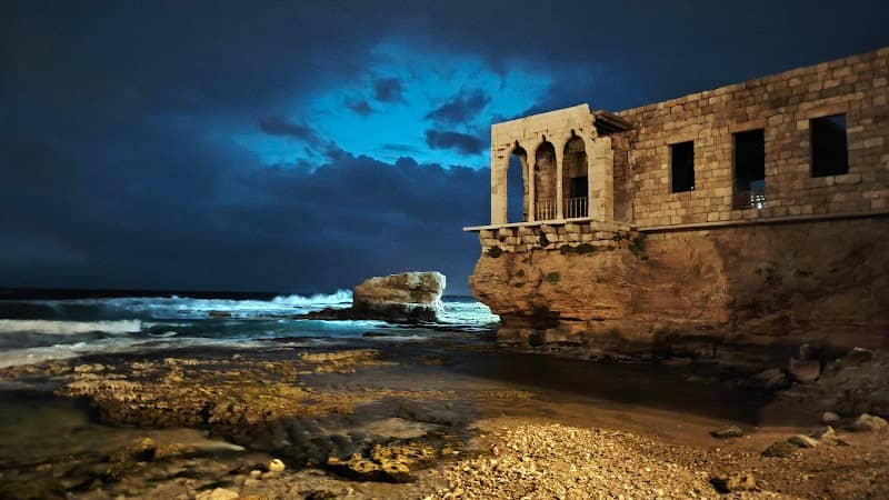 Maqaad el Meer (The Prince's Seat Rock) - Image 1