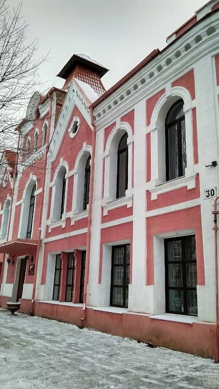 Luhansk city history and culture museum - Image 1