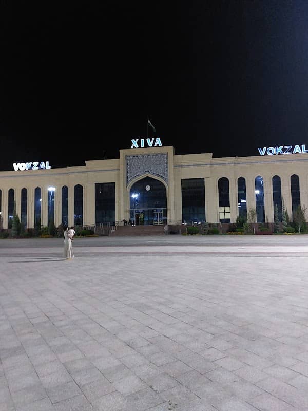 Hiva - Image 1