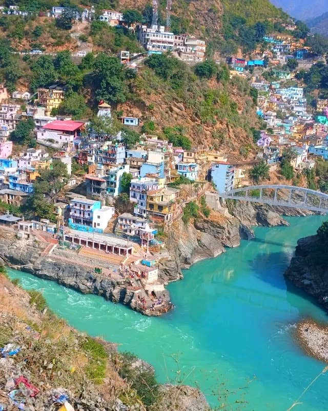 Karnaprayag Ghat - Image 1
