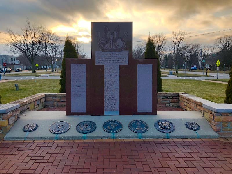 Veterans Memorial Park - Image 2