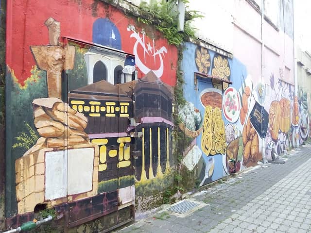 Mural painting dekat bangunan tnb - Image 1