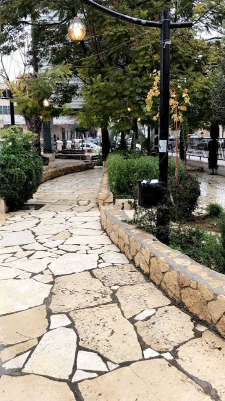حديقة ابن رشد - Image 1