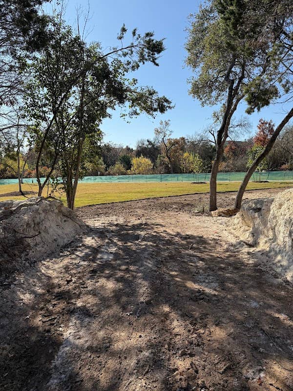 Bell Park - Image 1