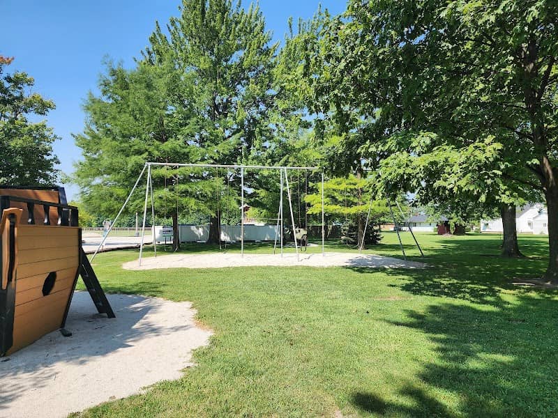 Graytown Park - Image 1