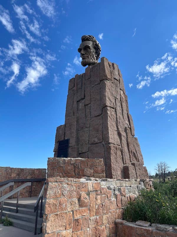 Abraham Lincoln Memorial Monument - Image 1