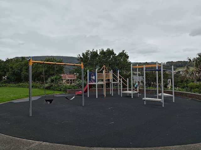 Boat Park - Image 1