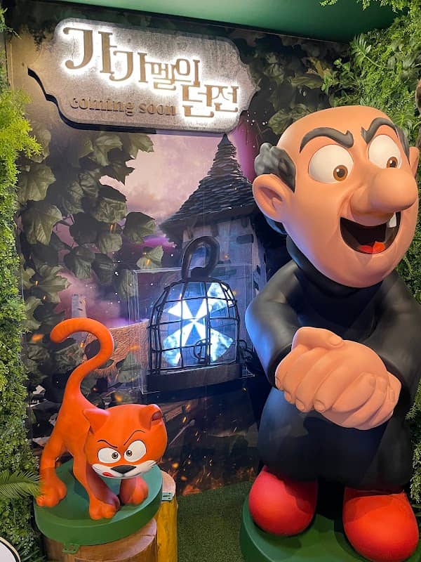 The Smurfs Magic Forest Hongdae - Image 1