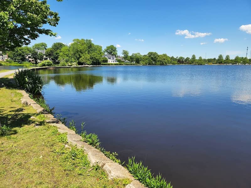 Argyle Lake Park - Image 4