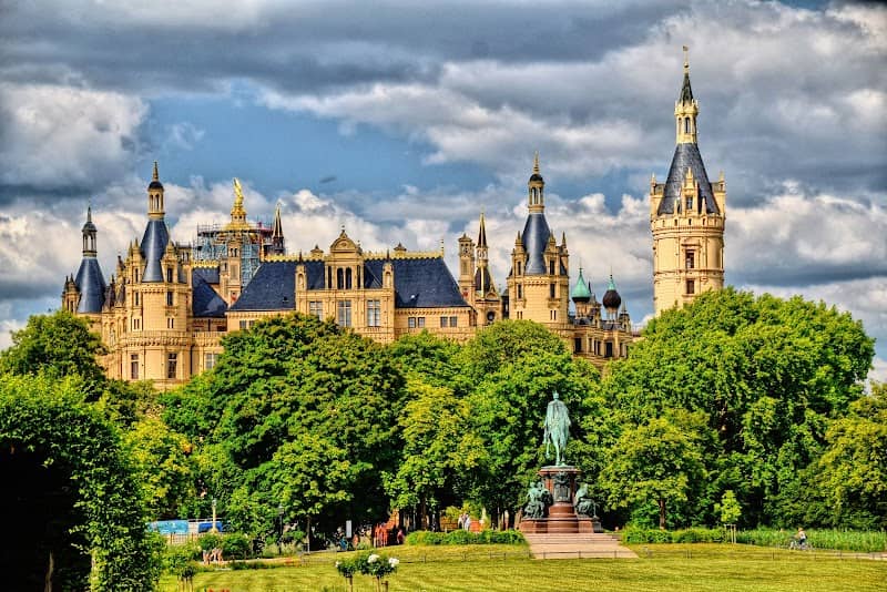 Schwerin Castle - Image 2
