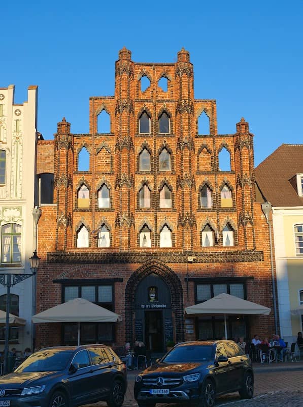 Wismar Marketplace - Image 2