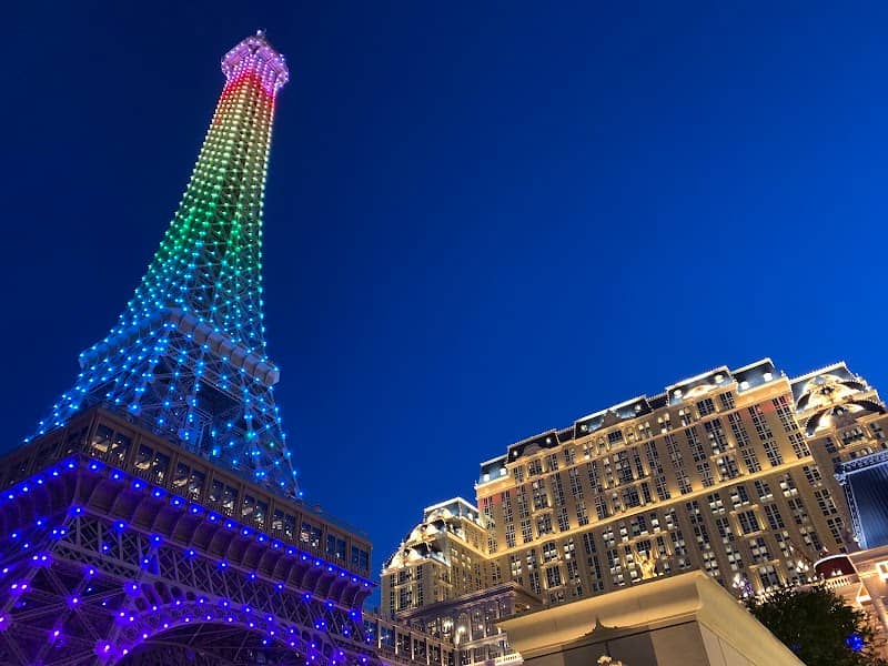 Eiffel Tower - Image 1