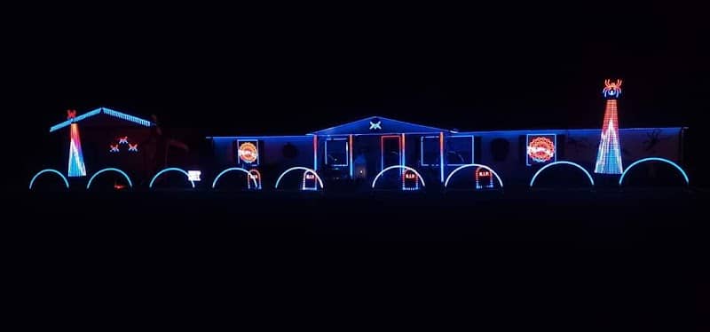Lights on 9th - Image 1
