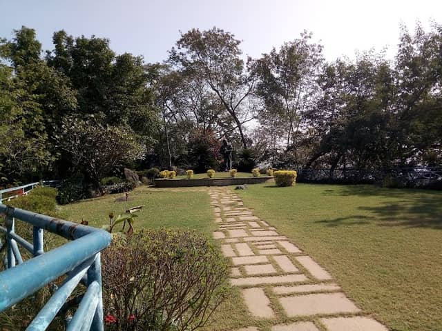 Moolgaokar Park - Image 1