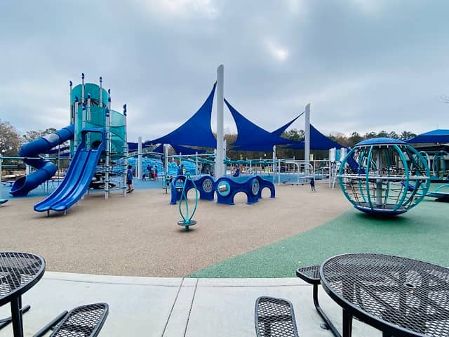 Central Creek Park - Image 1