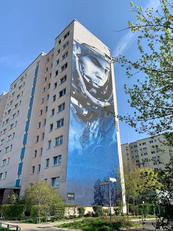 Mural by Victor Ash - Image 1