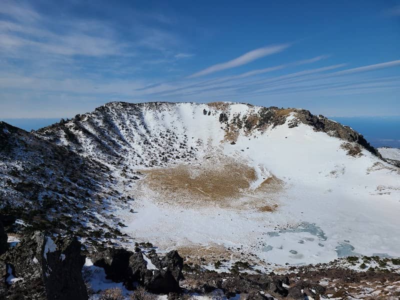 Top of Hallasan Mountain - Image 3