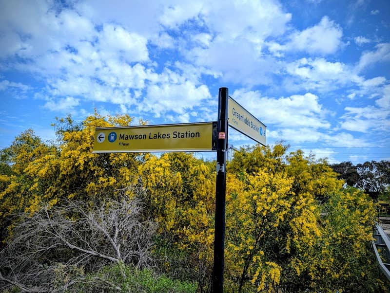 Greenfields crossing - Image 1