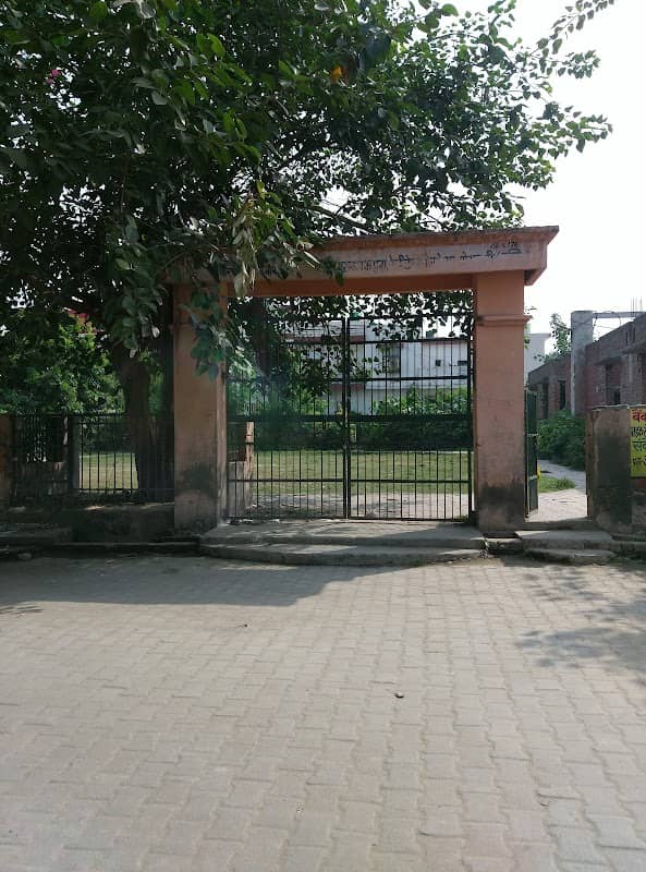 Shiv Park - Image 1