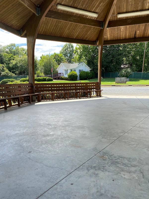 Norwood Park - Image 2