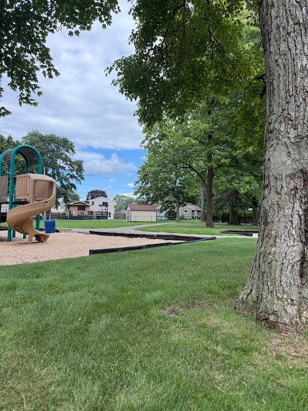 Fry Road Park - Image 3
