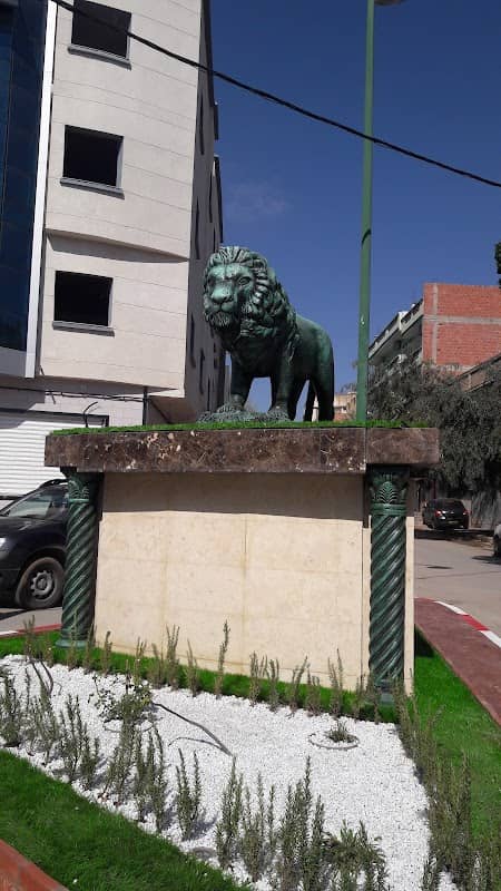 rond point du lion - Image 1