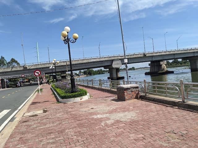 Hoang Hoa Tham Embankment Tan An - Image 1