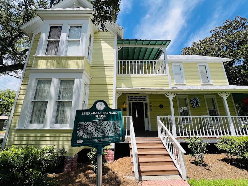 The Historic Baynard House - Image 2