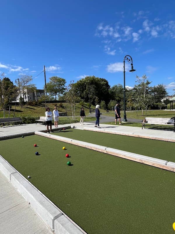 Sullivan Park - Image 3