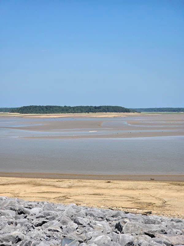 Arkabutla Lake office - Image 1