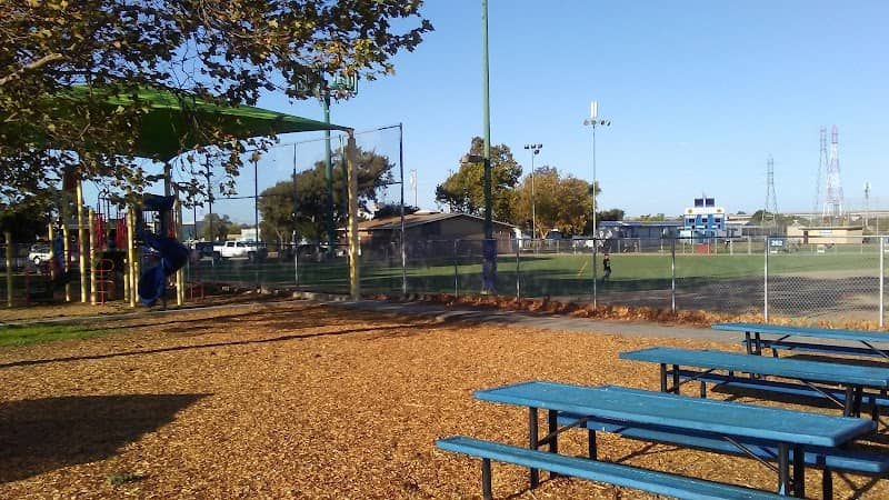 Lions Park - Image 2