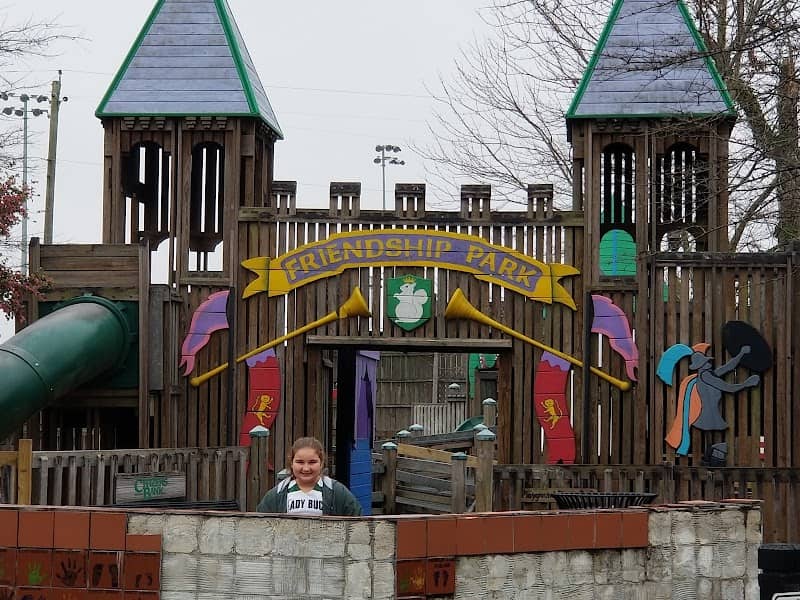 Friendship Park - Image 2