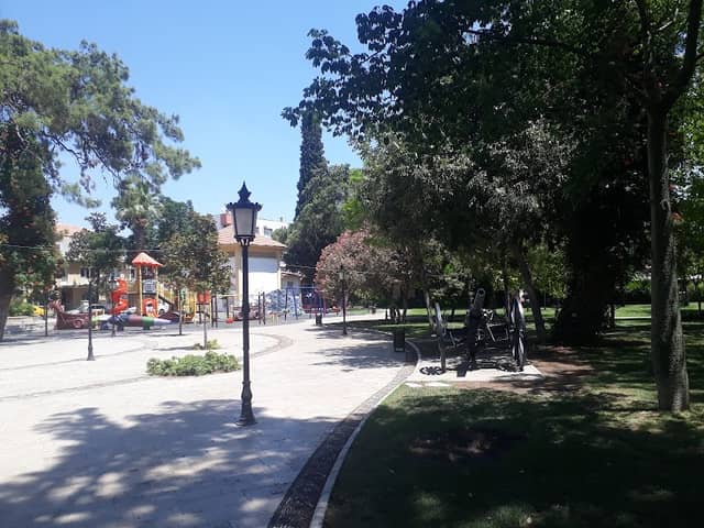 Triangle park - Image 1