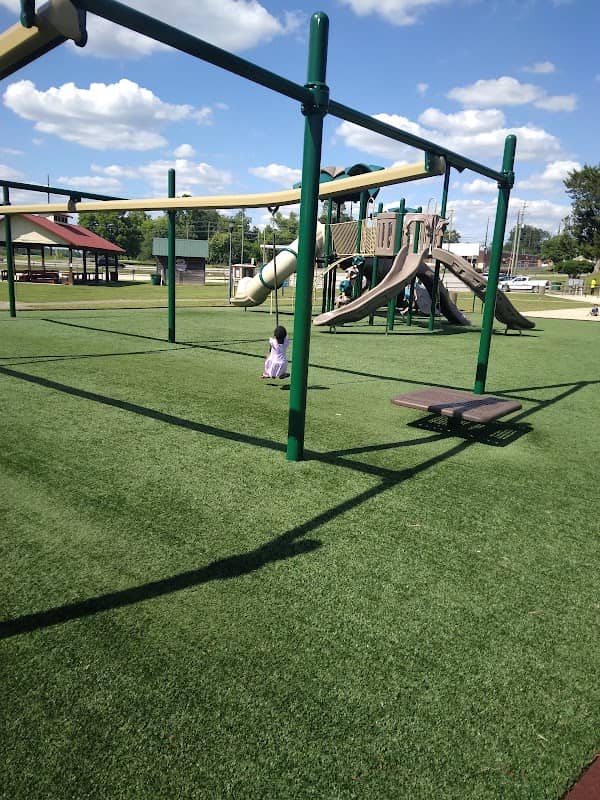 Fuller Park - Image 1