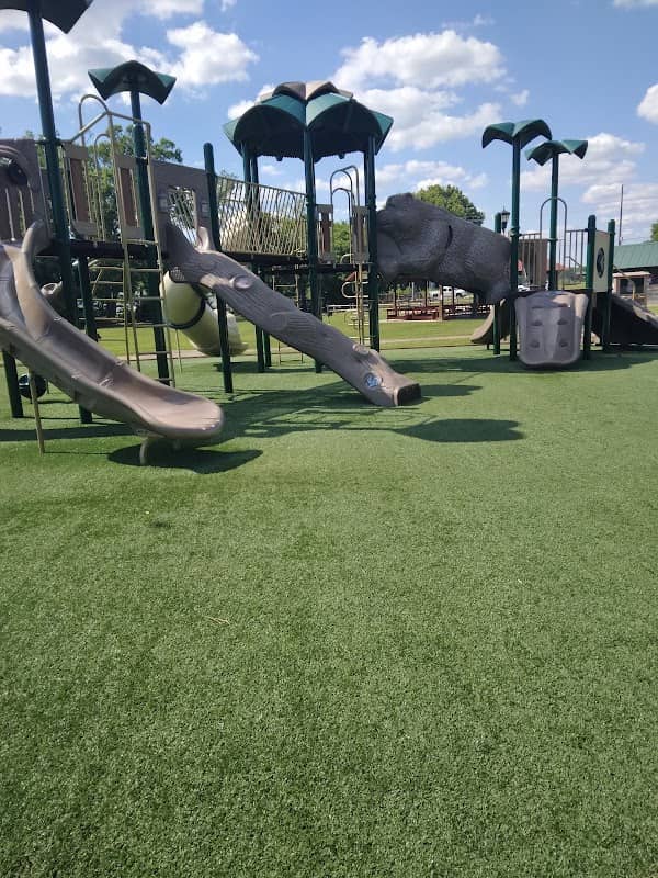 Fuller Park - Image 2