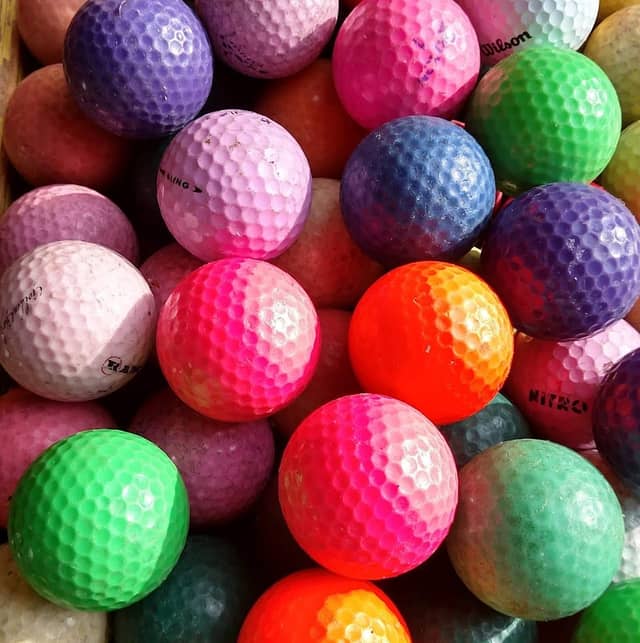 Tiny Town Golf - Image 2