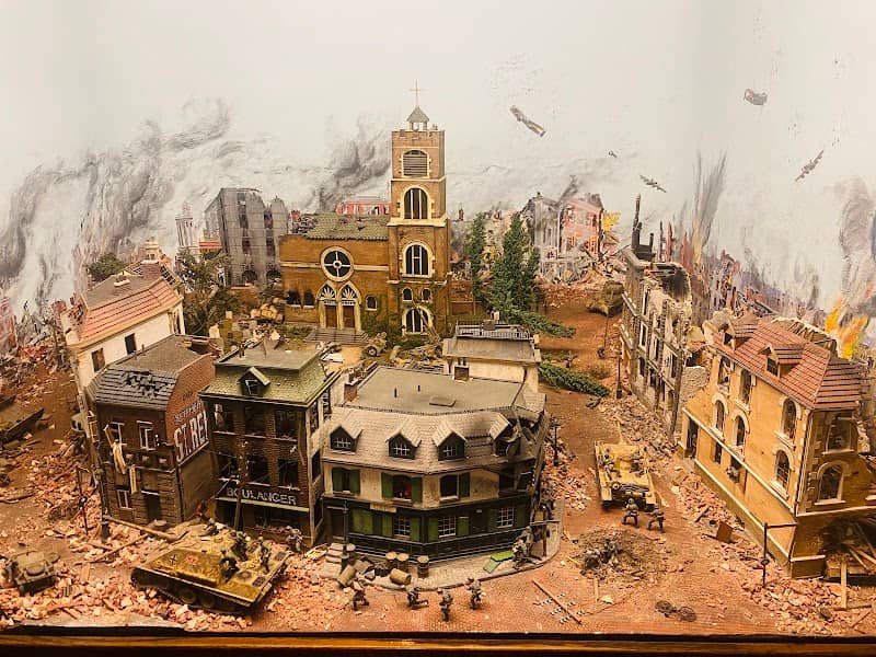 Miniature World - Image 1