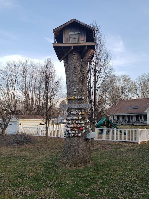 Mug Tree - Image 1