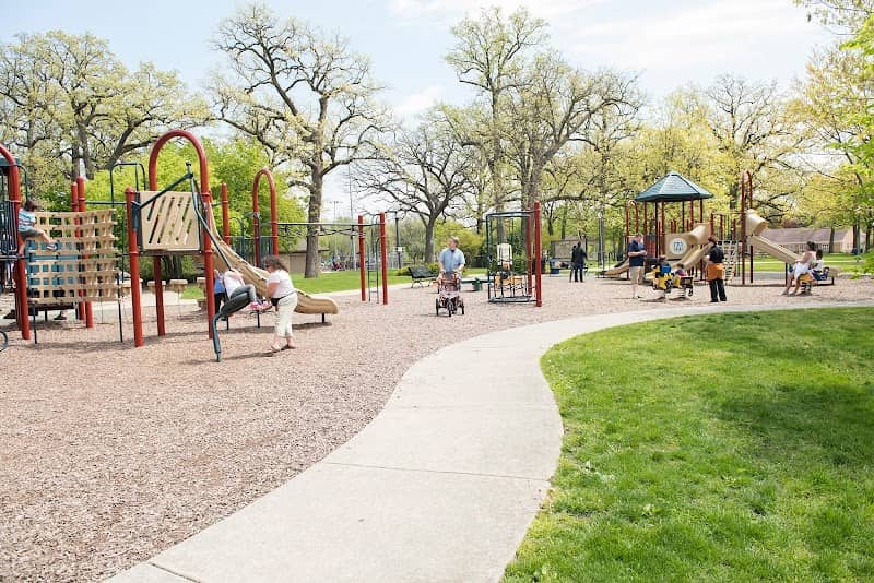 Village Green Park - Image 1