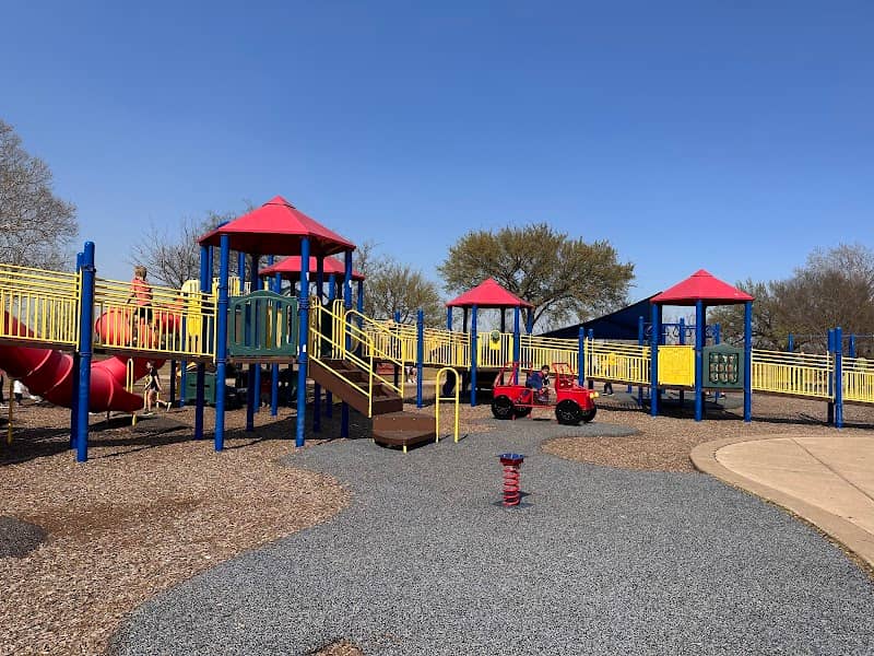 Bentley Park Playground - Image 1