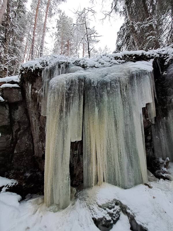 The Frozen Waterfall of Kaunisharju - Image 1