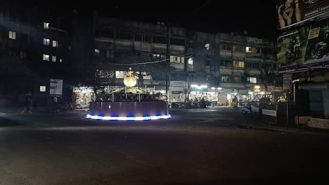 Lodha Circle - Image 1
