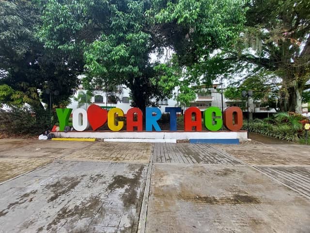 Periodistas Park - Image 1