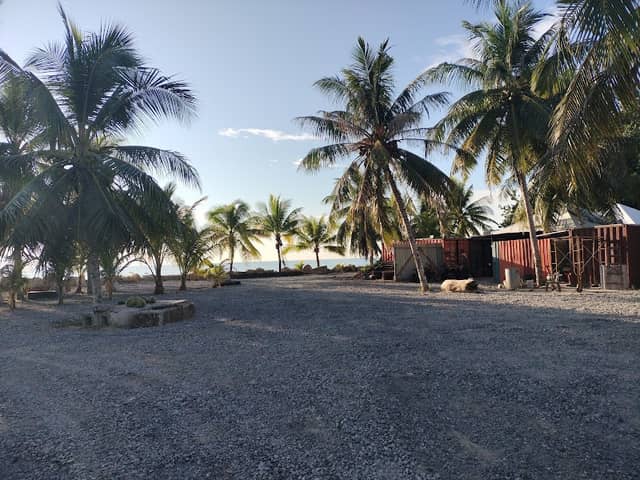Happy Seaside - Image 1