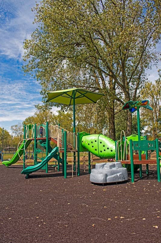 Roger A. Reynolds Municipal Park - Image 1