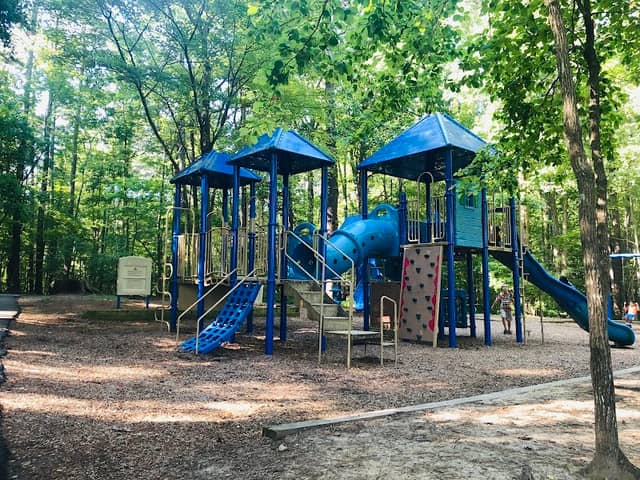 Cedar Falls Park - Image 1