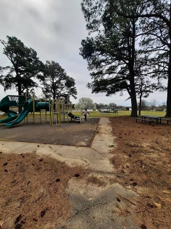 Greenbrook Lake Park - Image 1