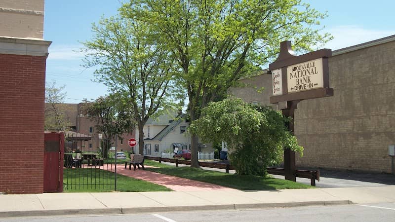 Albert Gruenig Memorial Park - Image 1