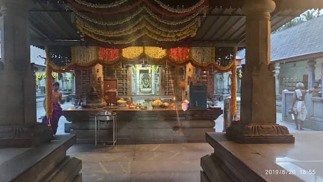 Shankar Narayan Temple - Image 1